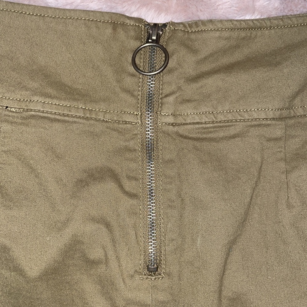 Olive green high waist skirt - Picture 3 of 5